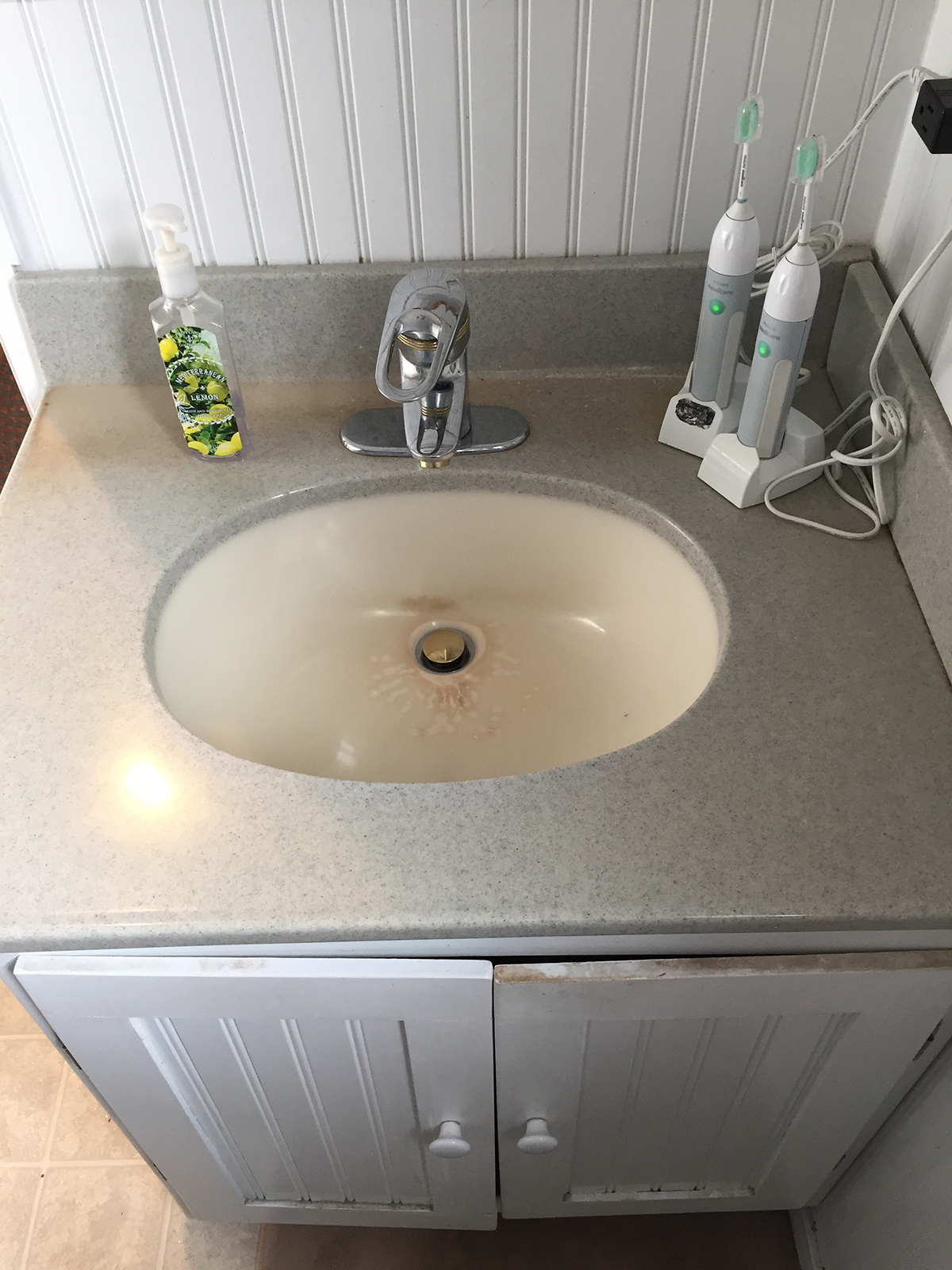 Before and After: The Impossible Double Sink in a Tiny Master Bathroom ...